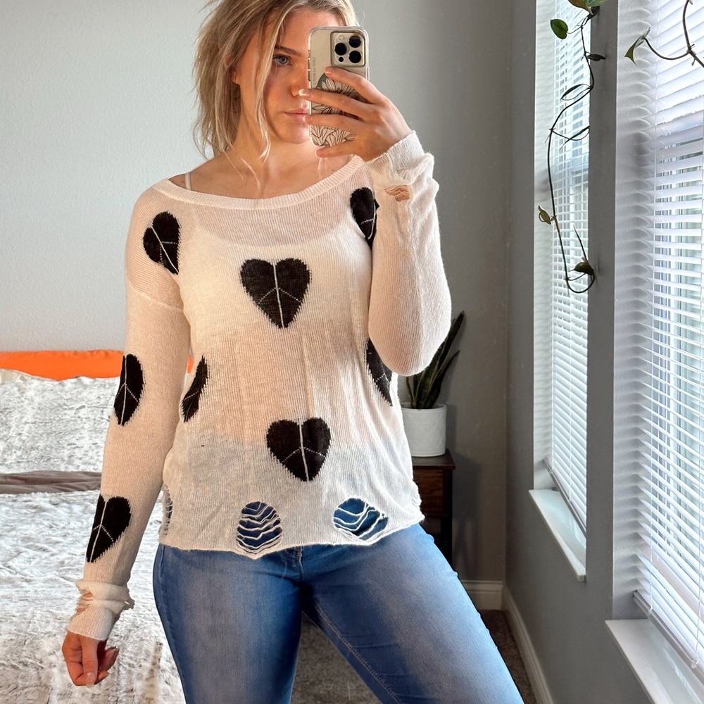 Bethany Mota black heart sweater